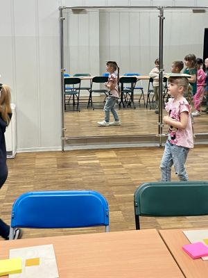 Oddział przedszkolny na warsztatch w Gminnej Bibliotece Oddział przedszkolny na warsztatch w Gminnej Bibliotece
